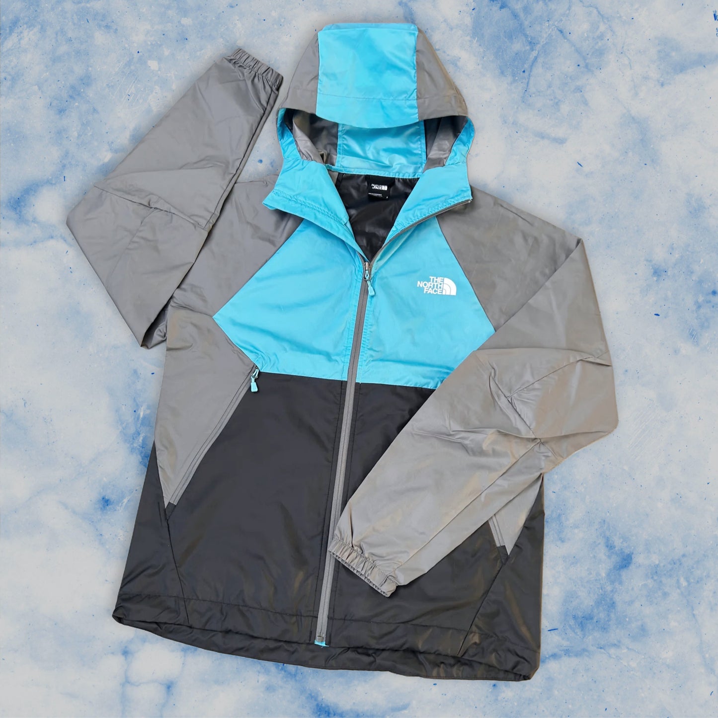 THE NORTH FACE WINDRUNNER - AQUA/SLATE/BLACK