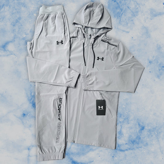 UNDER ARMOUR TRACKSUIT - GREY